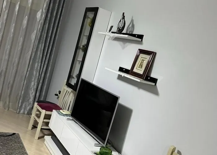 Elsuarha Apartment Pogradec